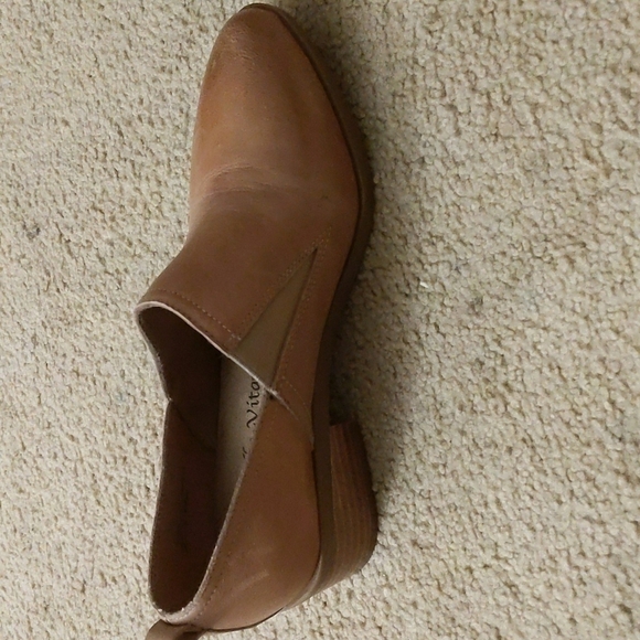 Bella Vita Tan Porter Shooties Heeled Ankle Shoes Size 6W - Picture 7 of 13